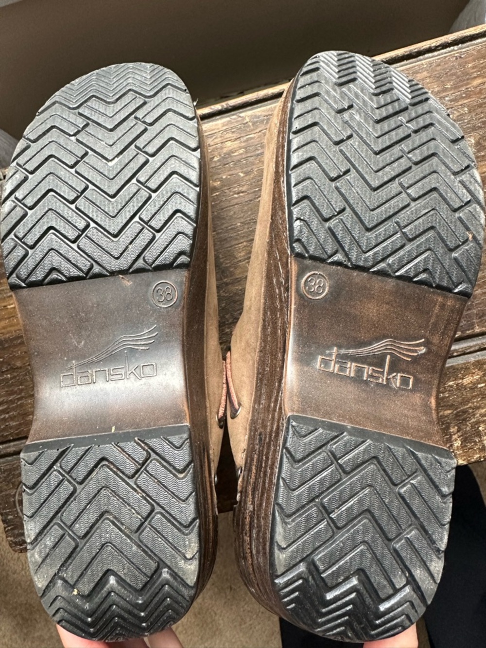 Dansko • Shannon Tassell Brown Leather‎ Mule Clogs - Picture 7 of 8